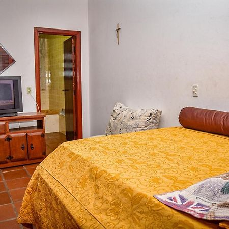 Otima Casa Com Wi-Fi A 350M Da Praia De Peruibe Sp Exteriör bild